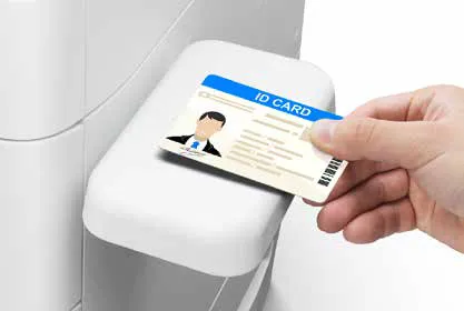 Anmeldung am Drucker per ID-Karte