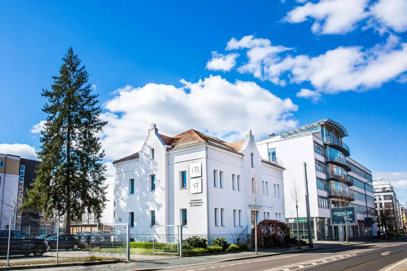 Gebäude der ST Treuhand in Dresden
